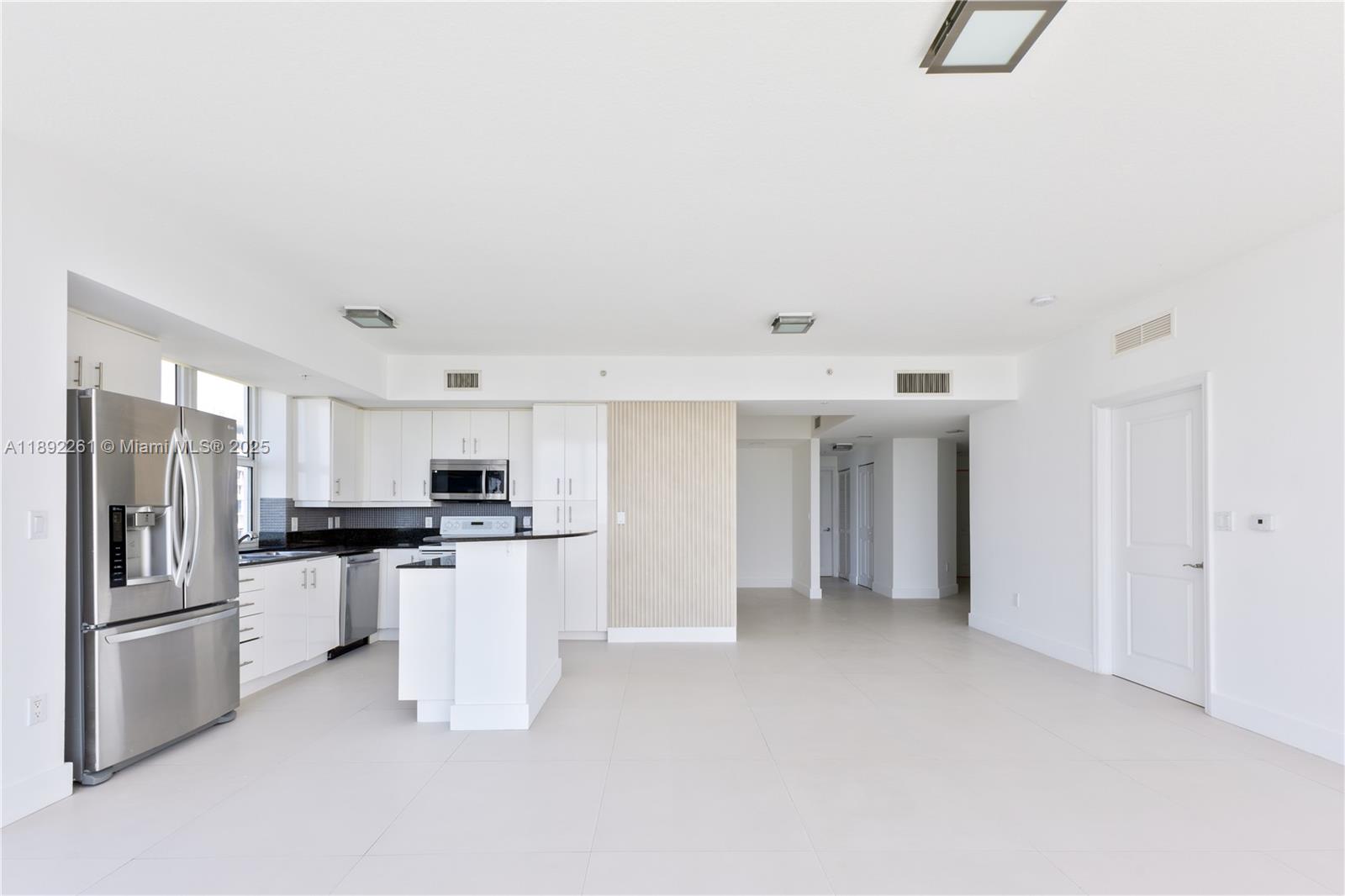 7900 Harbor Is Dr #926 North Bay Village, FL 33141