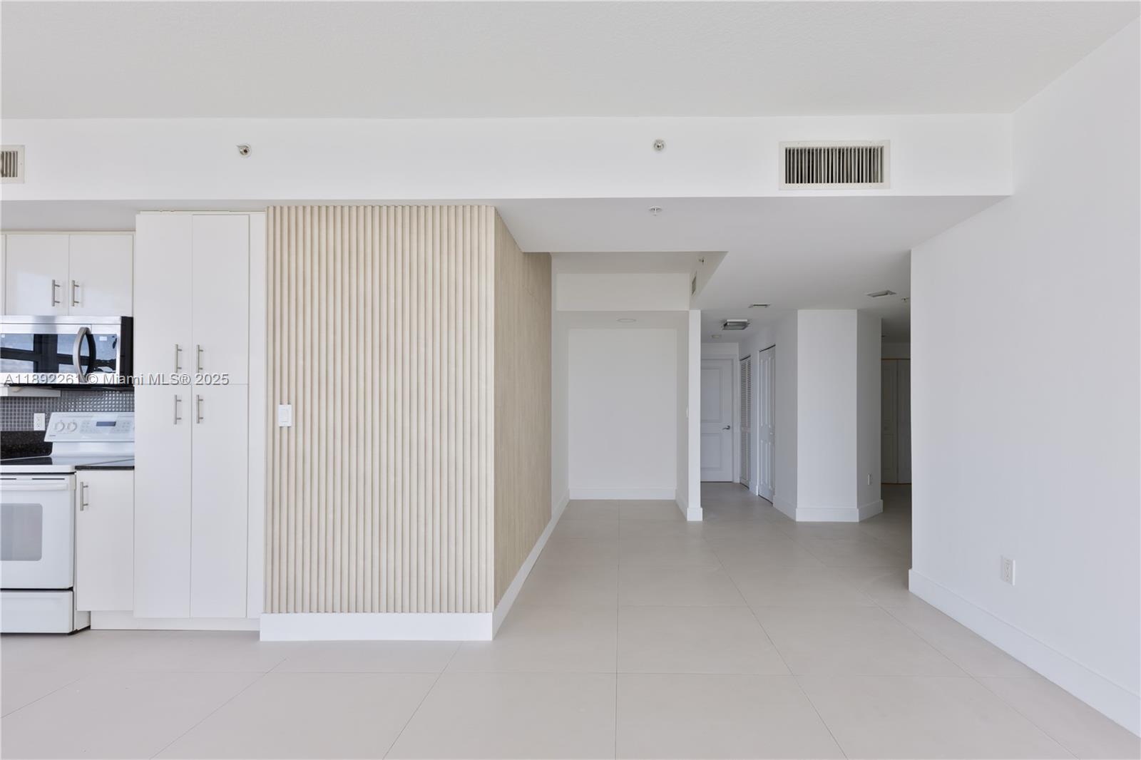 7900 Harbor Is Dr #926 North Bay Village, FL 33141