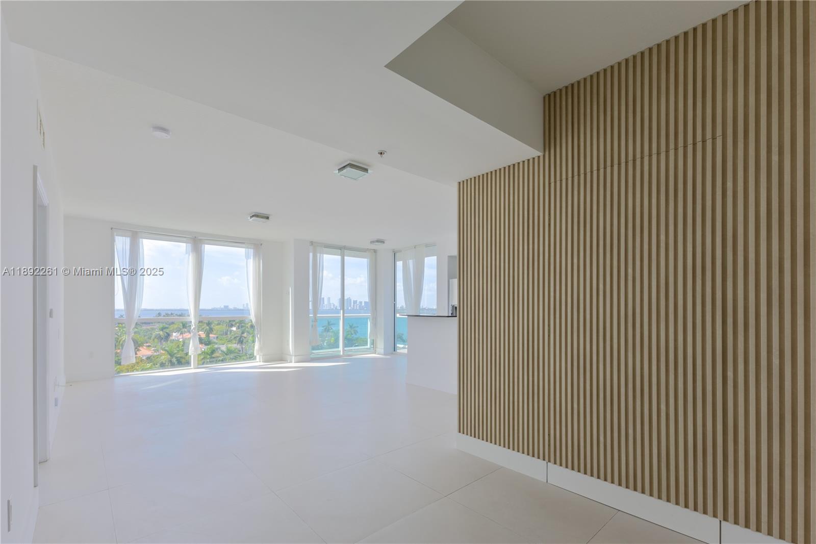 7900 Harbor Is Dr #926 North Bay Village, FL 33141