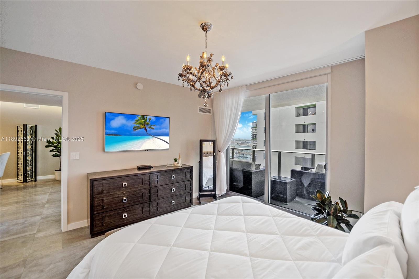 image Aria On The Bay10