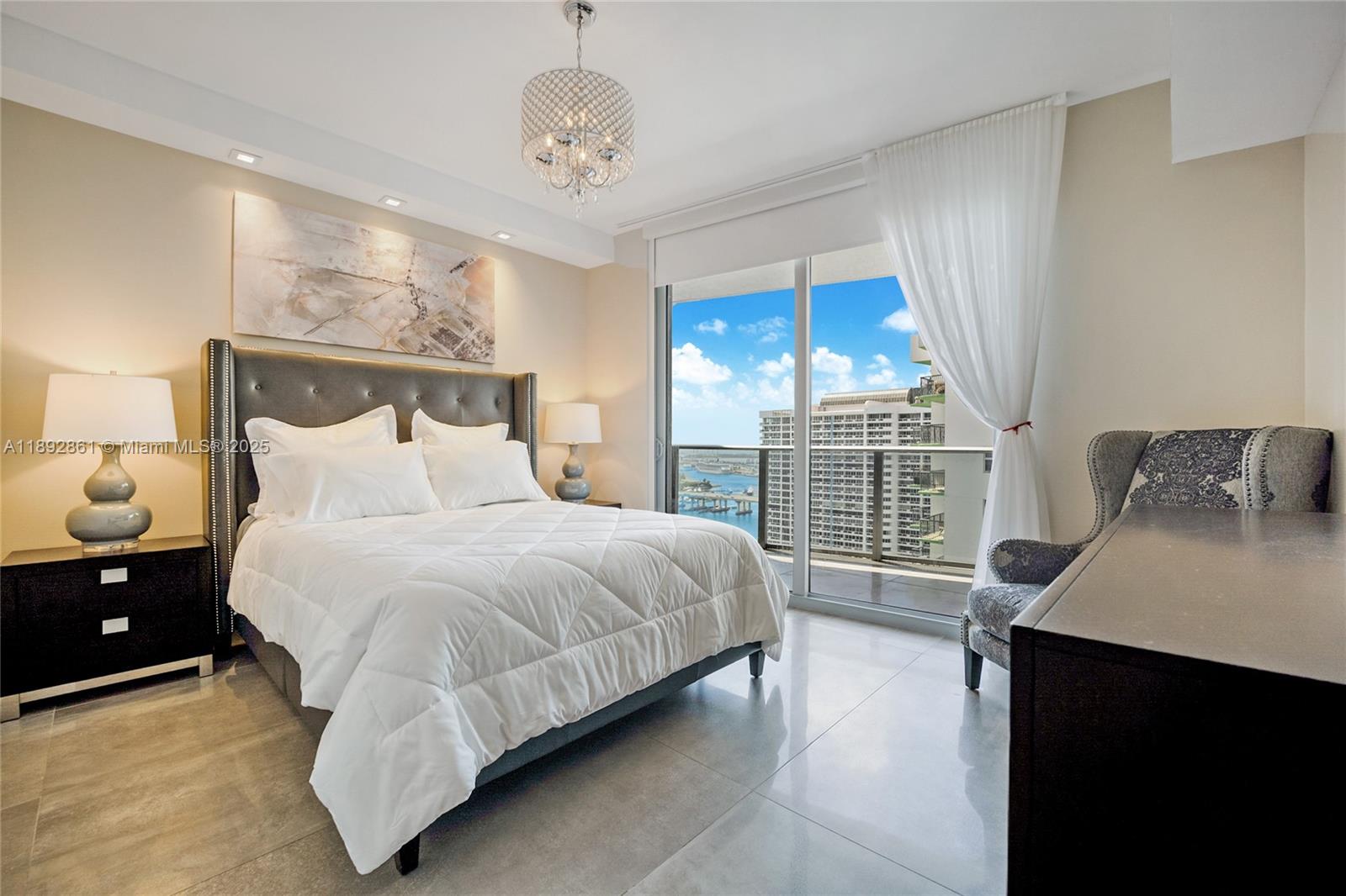image Aria On The Bay15