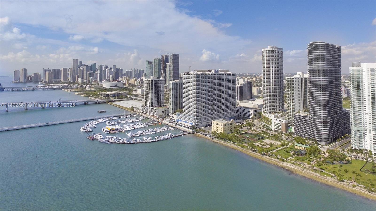 image Aria On The Bay20