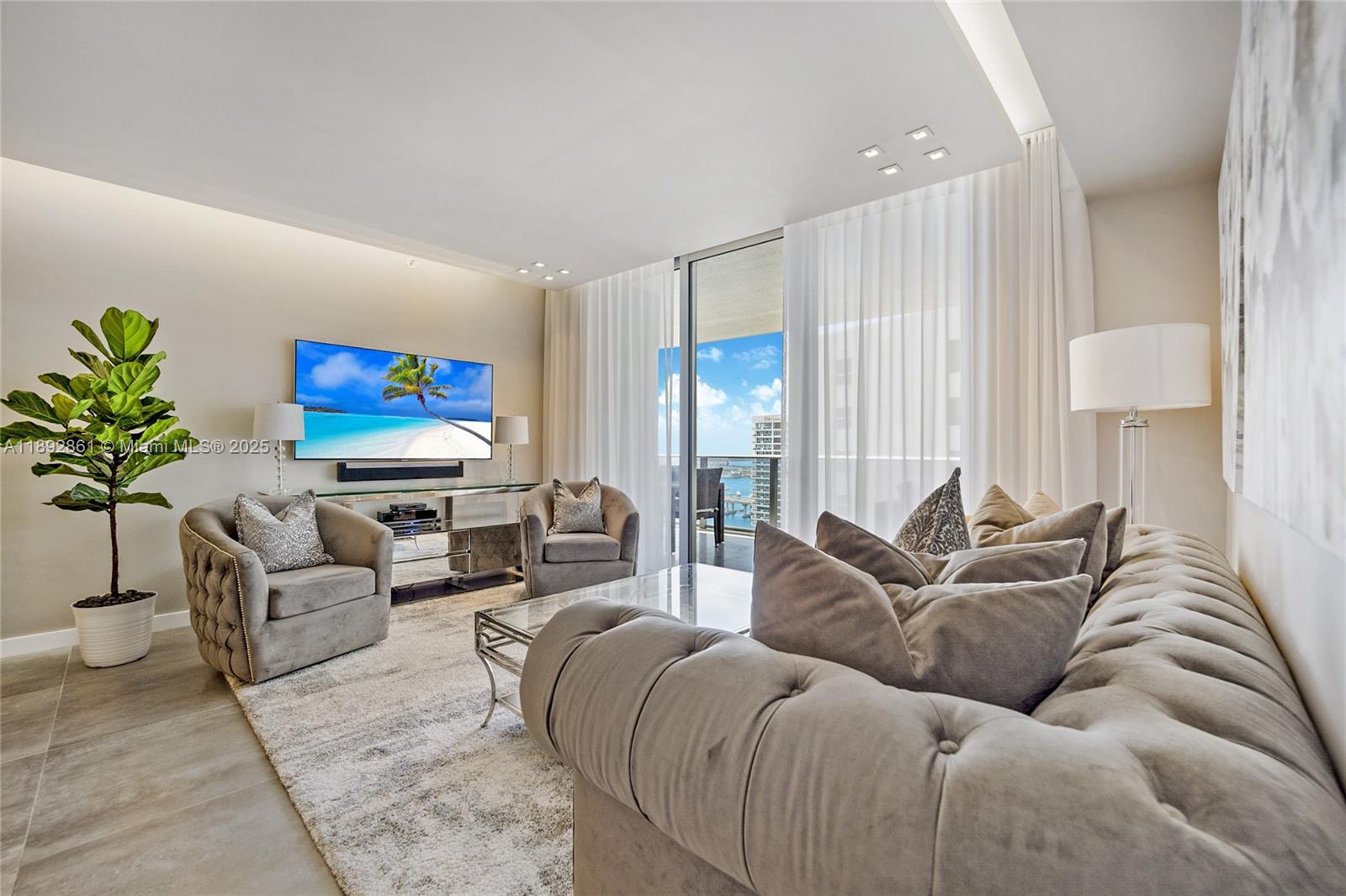 image Aria On The Bay7