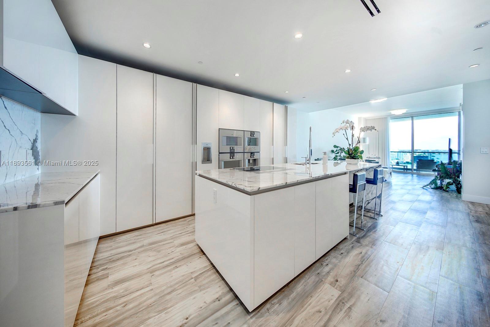 10203 Collins Ave #1502 Bal Harbour, FL 33154