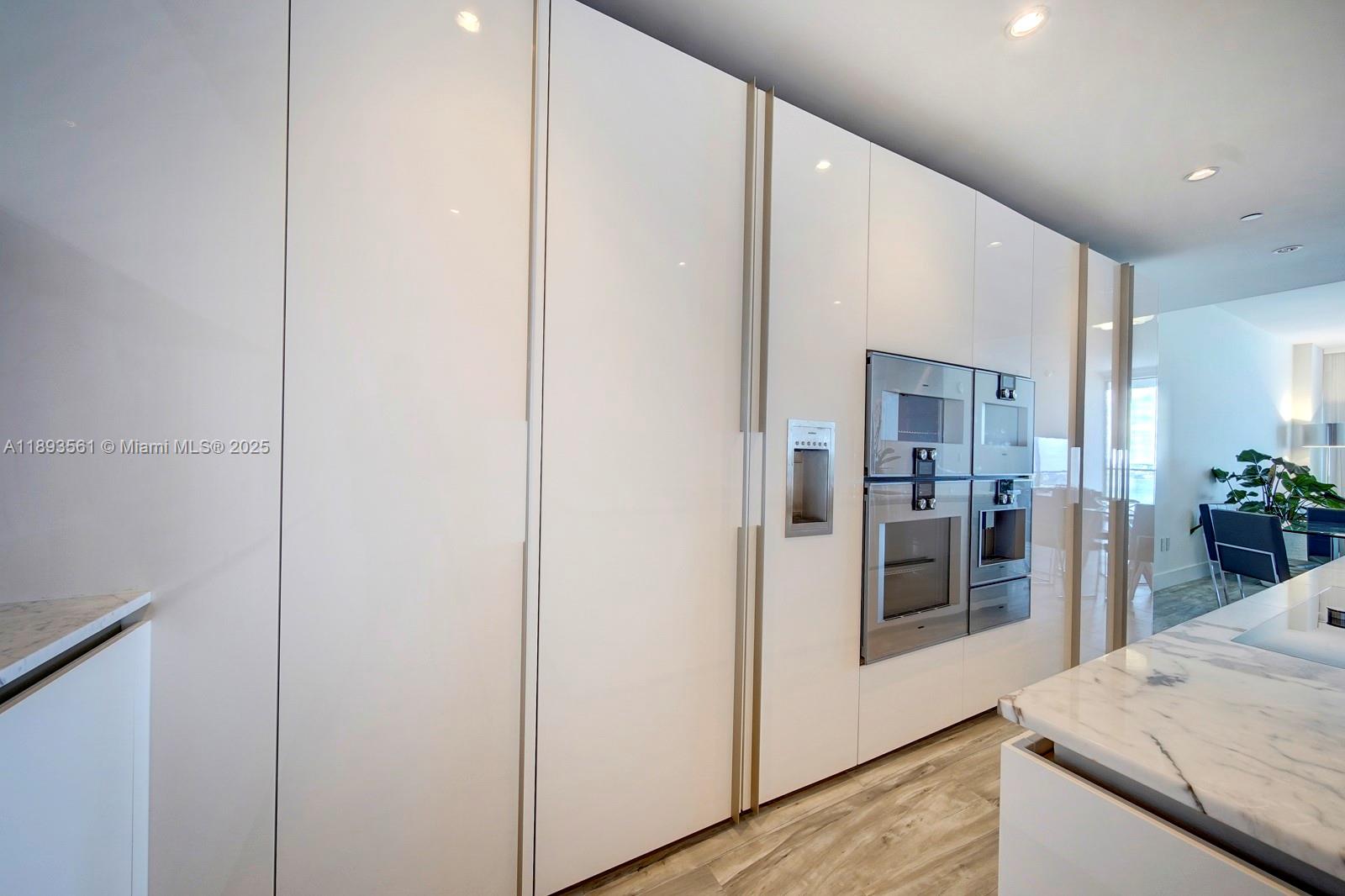 10203 Collins Ave #1502 Bal Harbour, FL 33154