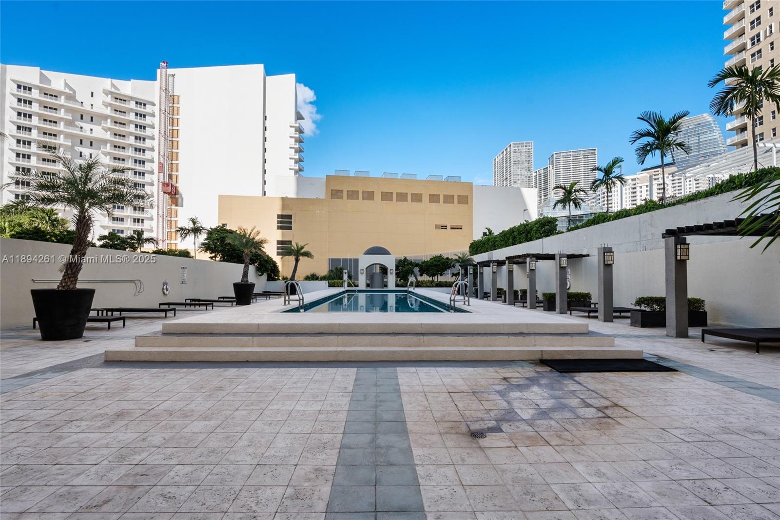 800 Claughton Is Dr #2203 Miami, FL 33131