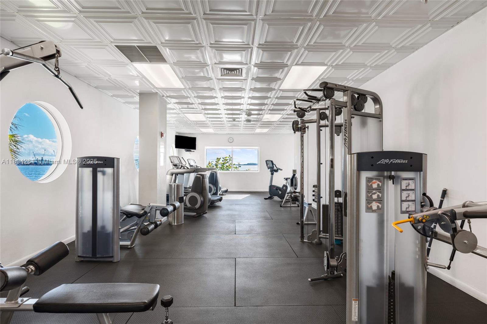 800 Claughton Is Dr #2203 Miami, FL 33131