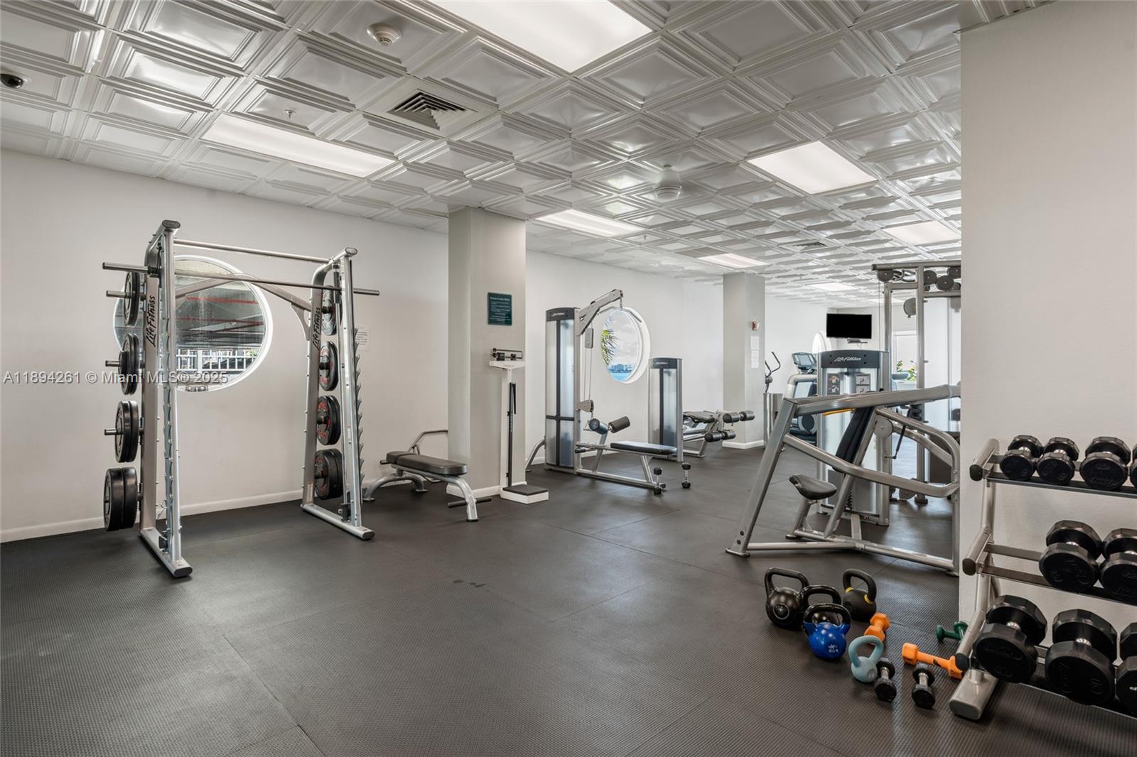 800 Claughton Is Dr #2203 Miami, FL 33131