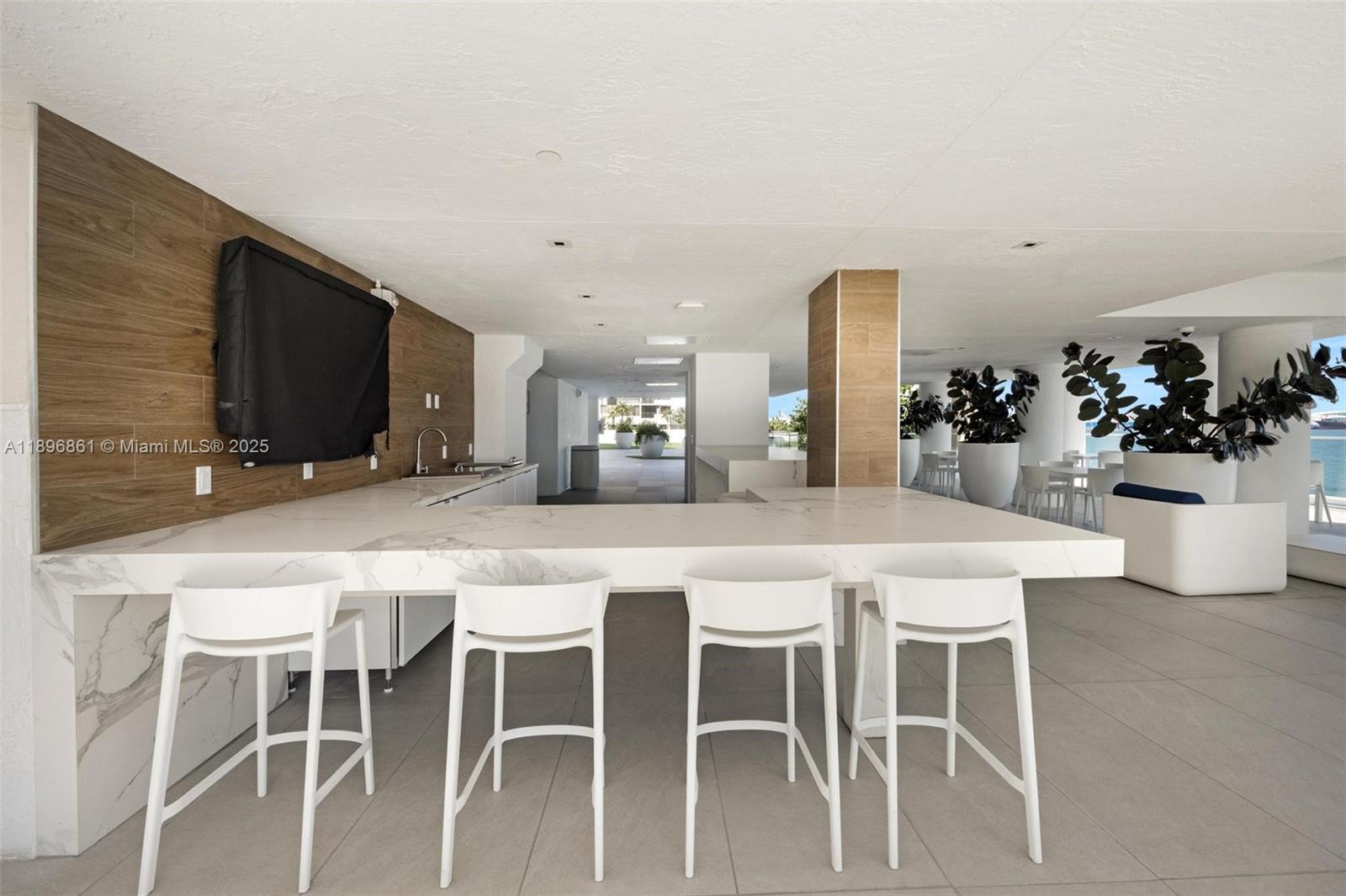 image Isola20