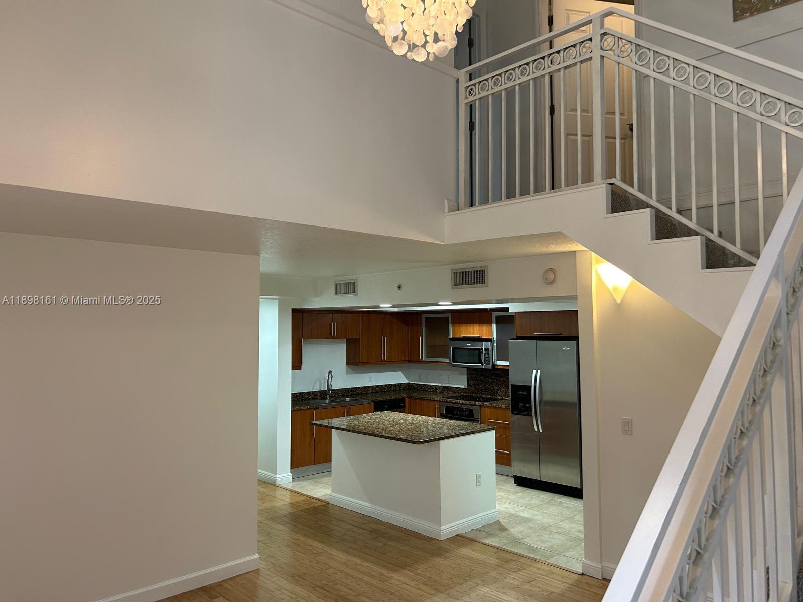 888 S Douglas Rd #116