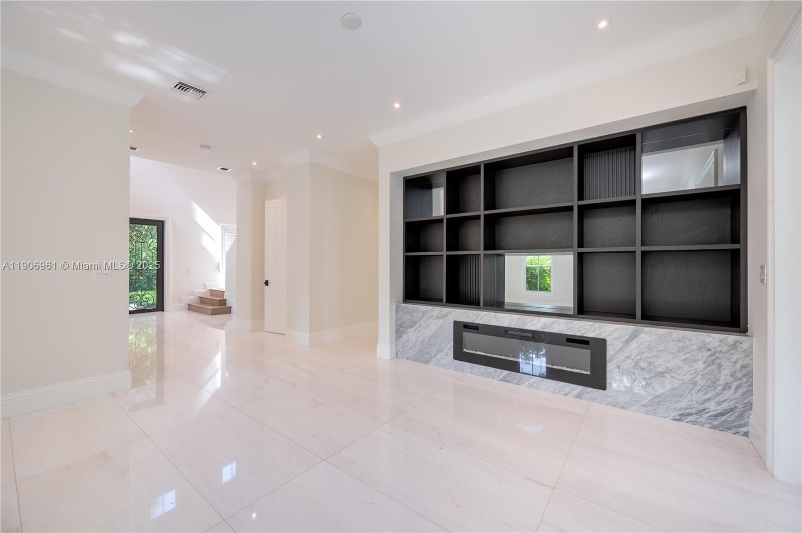 680 Destacada Ave Coral Gables, FL 33156