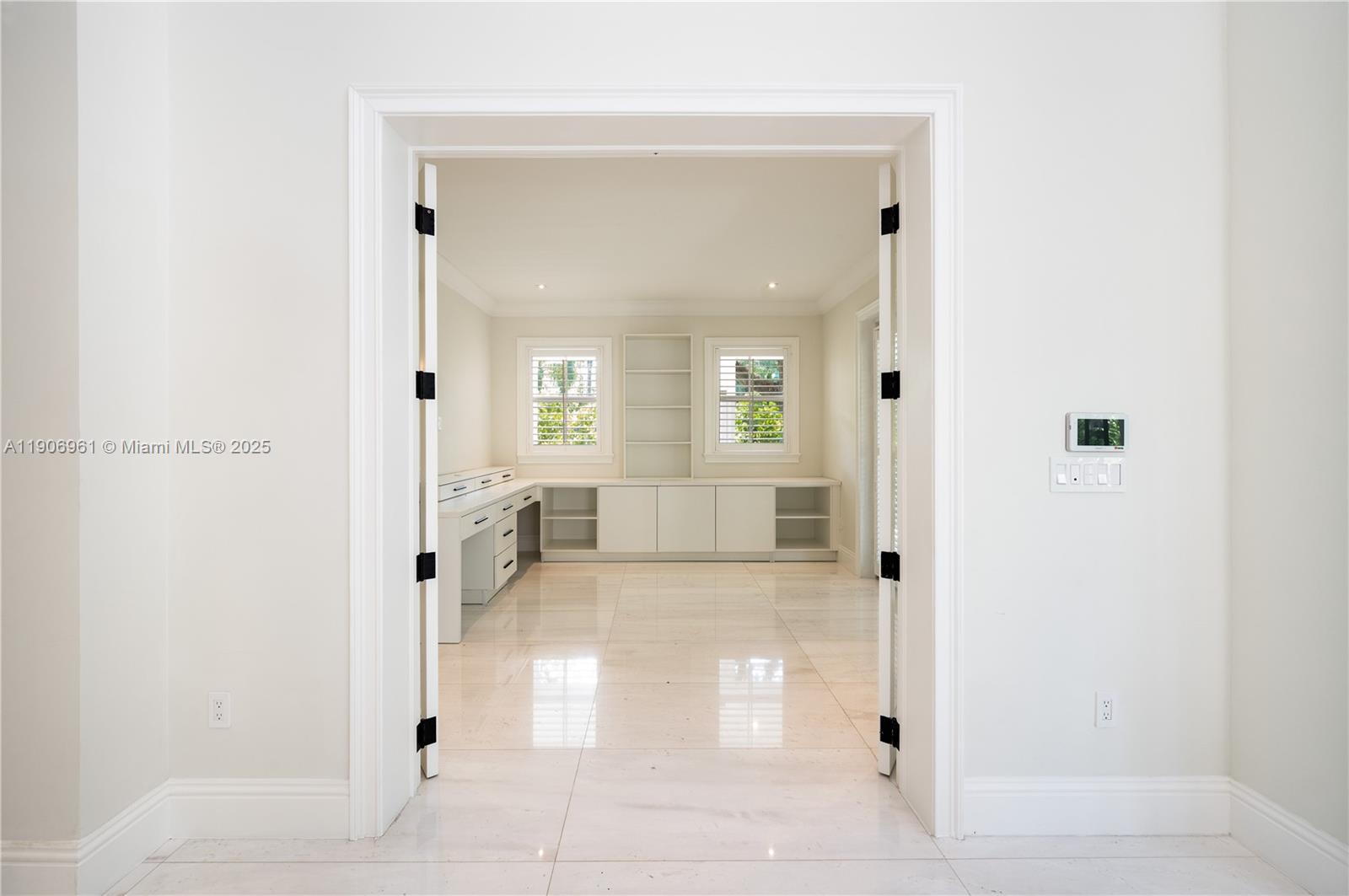 680 Destacada Ave Coral Gables, FL 33156