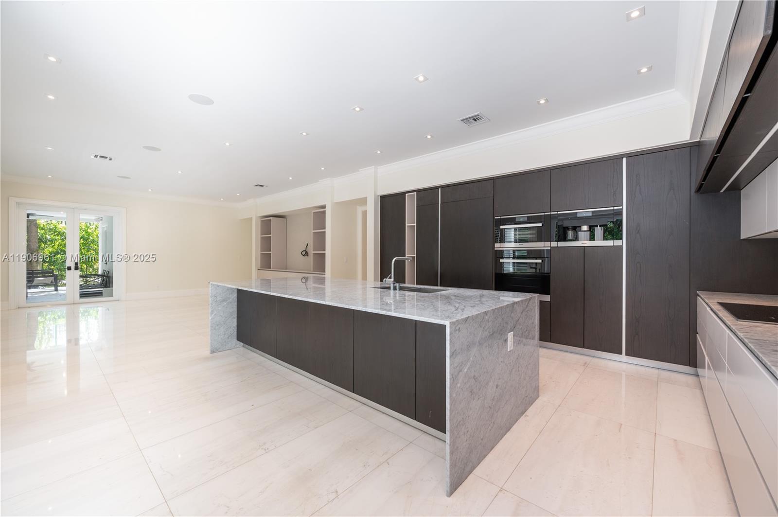 680 Destacada Ave Coral Gables, FL 33156