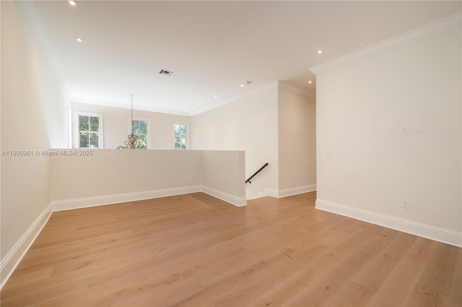 680 Destacada Ave Coral Gables, FL 33156