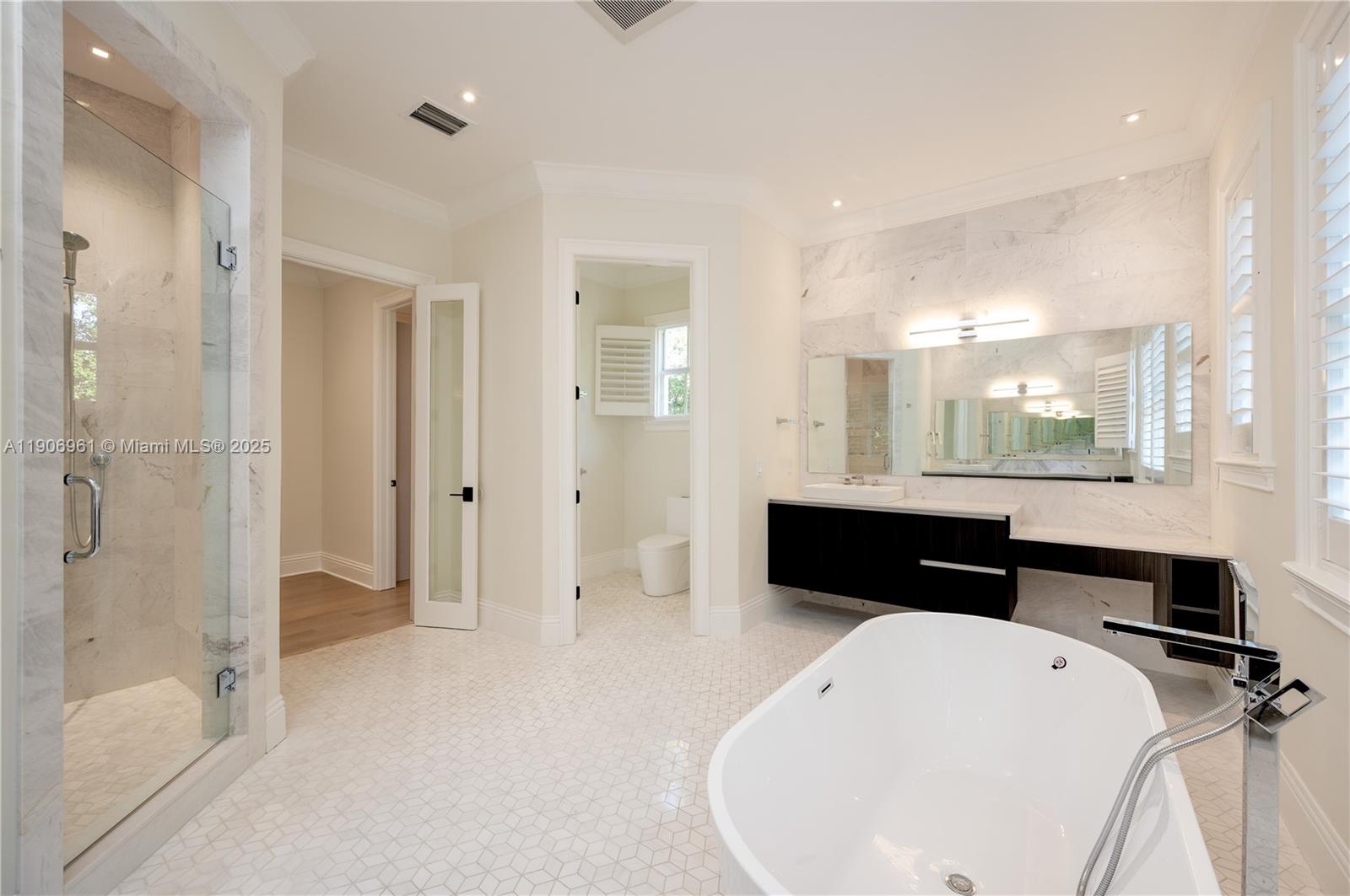 680 Destacada Ave Coral Gables, FL 33156