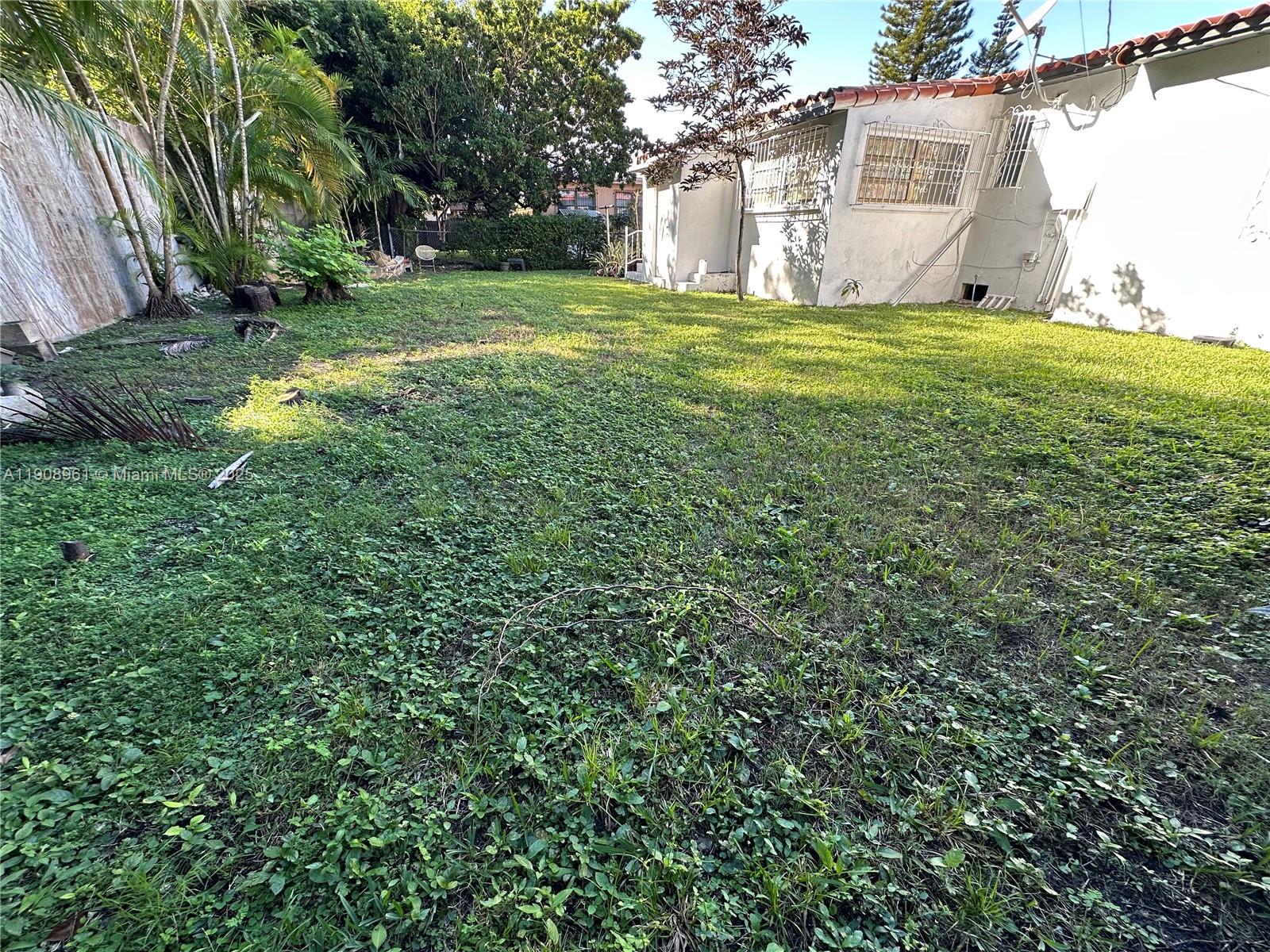 3410 SW 21st St Miami, FL 33145