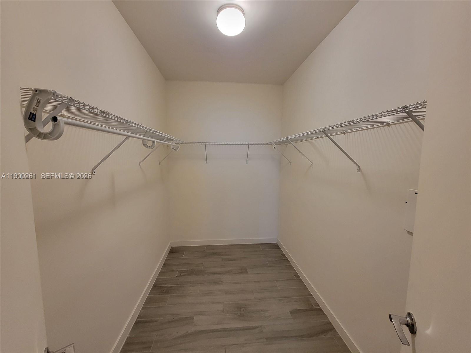 image Nine at Mary Brickell Village26