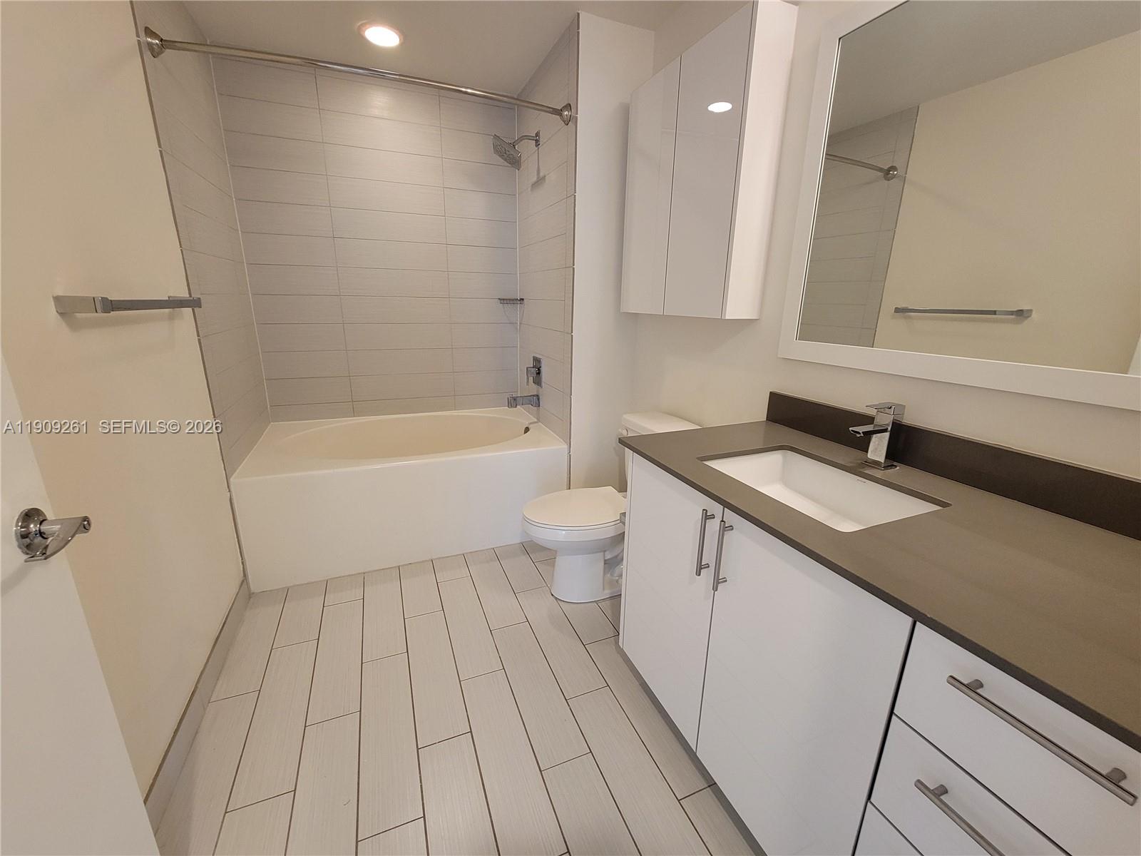 image Nine at Mary Brickell Village38