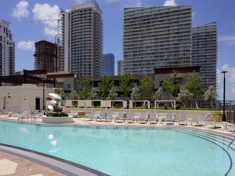 image Nine at Mary Brickell Village47