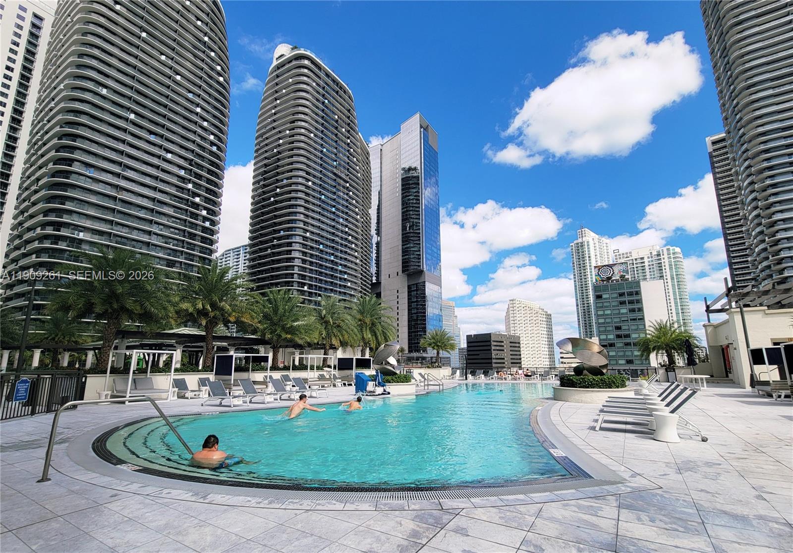 image Nine at Mary Brickell Village57