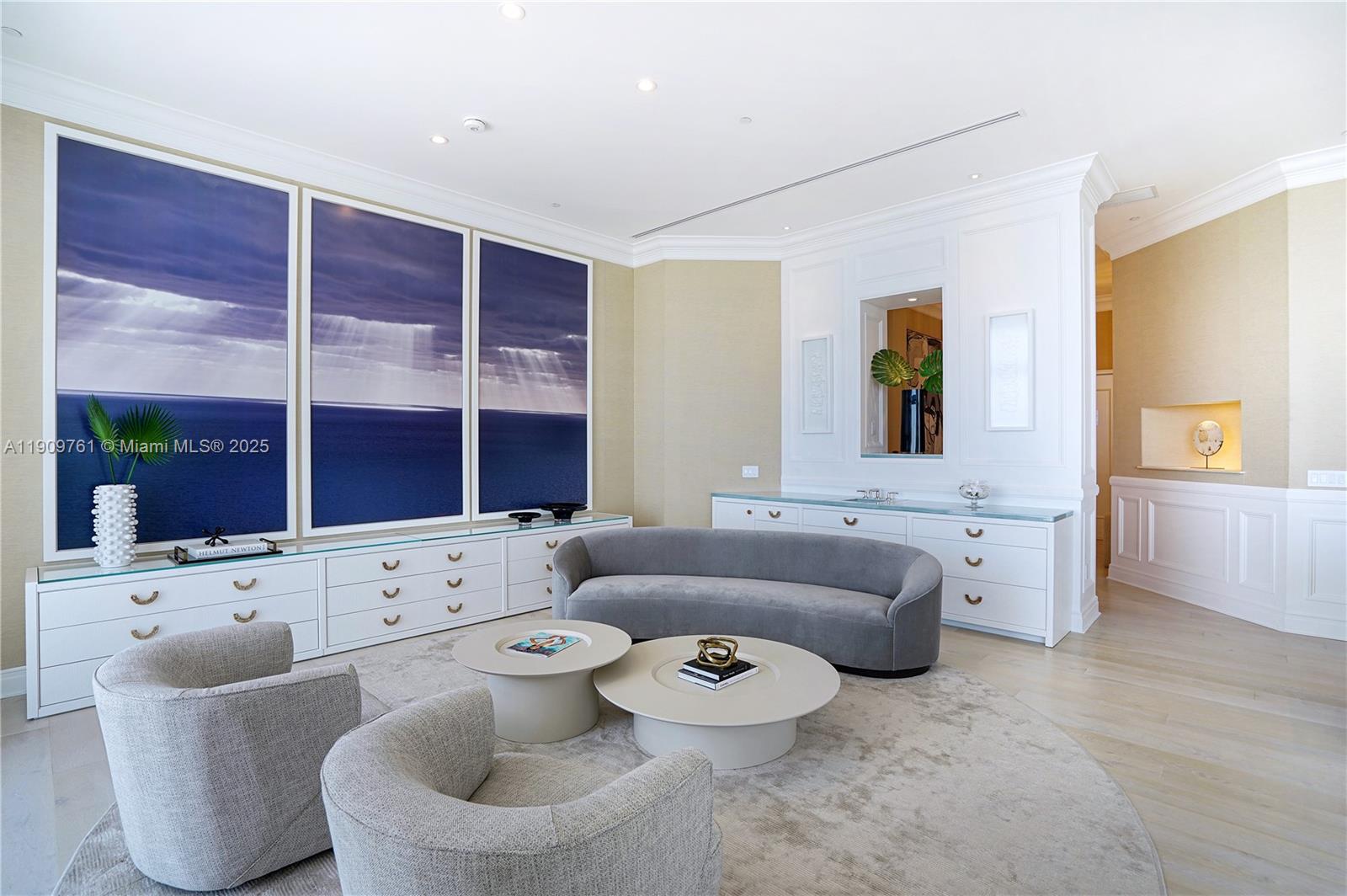 4401 Collins Ave #PH South Miami Beach, FL 33140