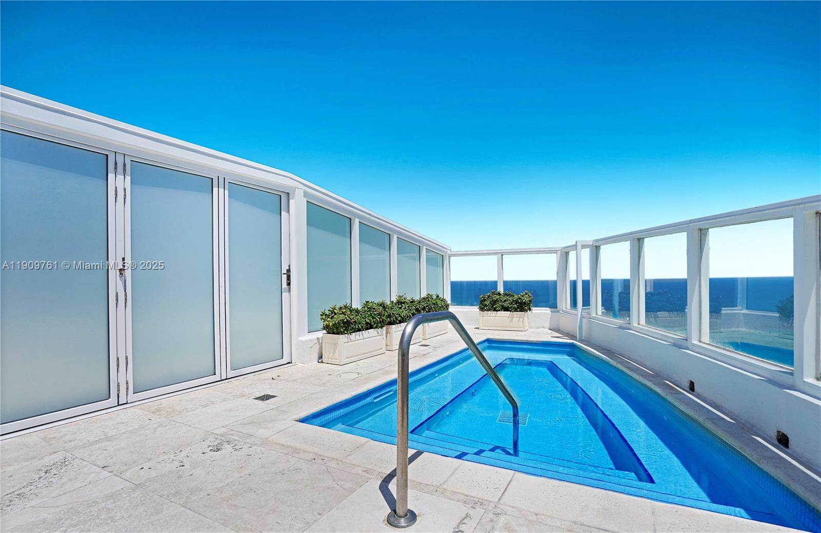 4401 Collins Ave #PH South Miami Beach, FL 33140