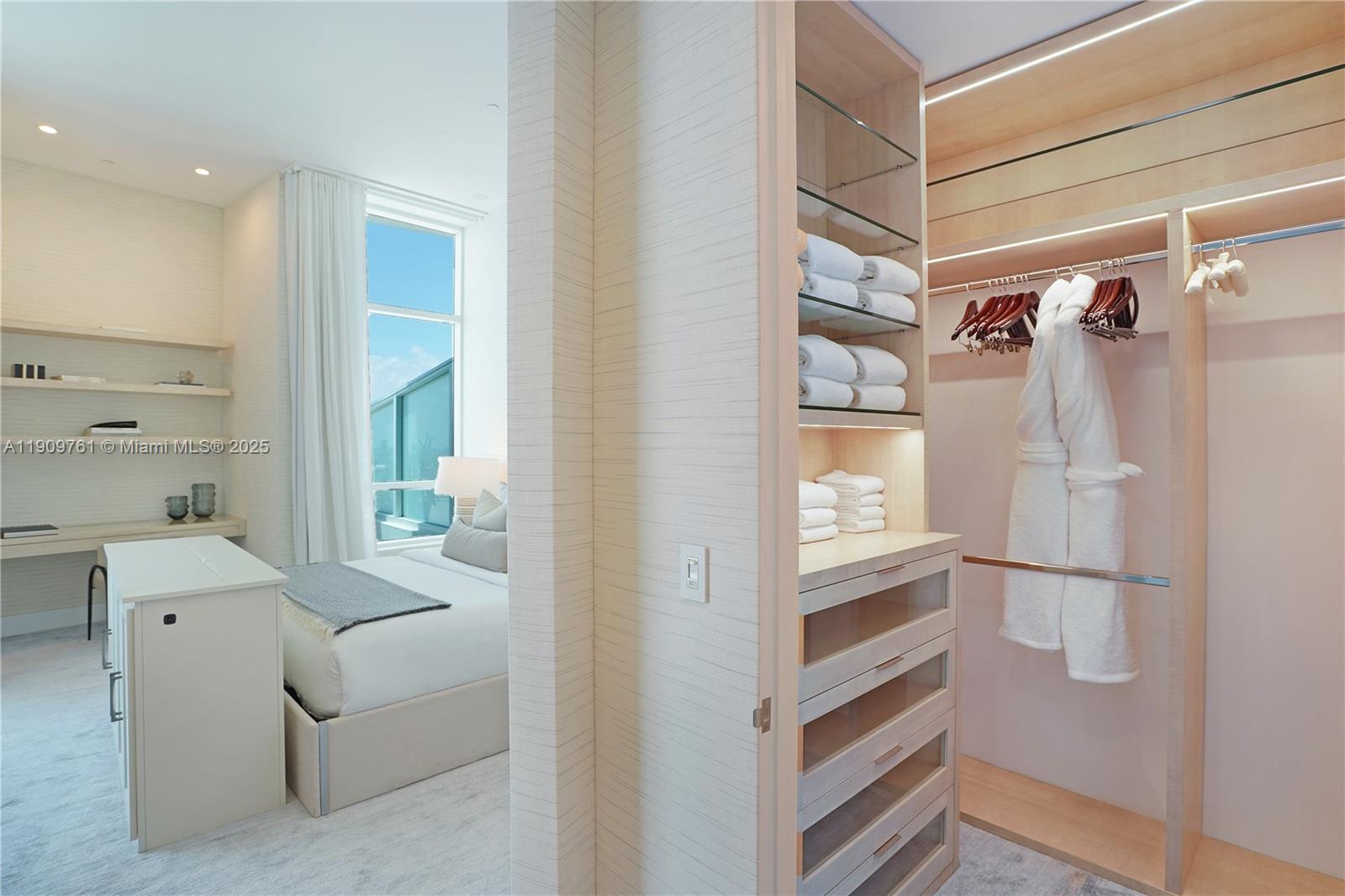 4401 Collins Ave #PH South Miami Beach, FL 33140