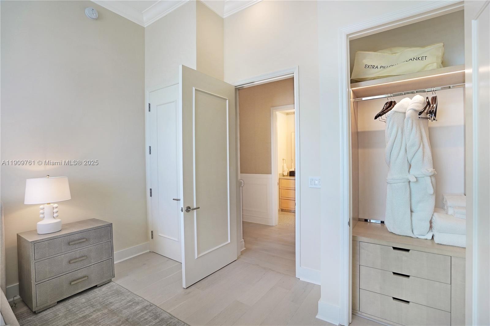 4401 Collins Ave #PH South Miami Beach, FL 33140