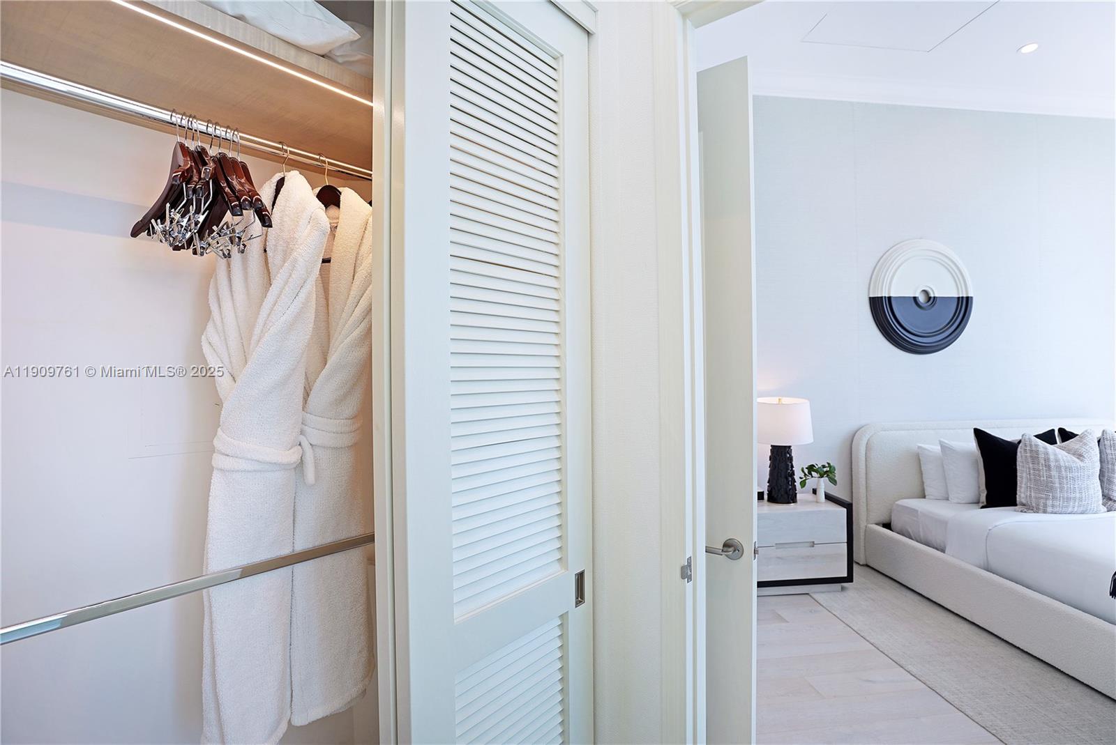 4401 Collins Ave #PH South Miami Beach, FL 33140