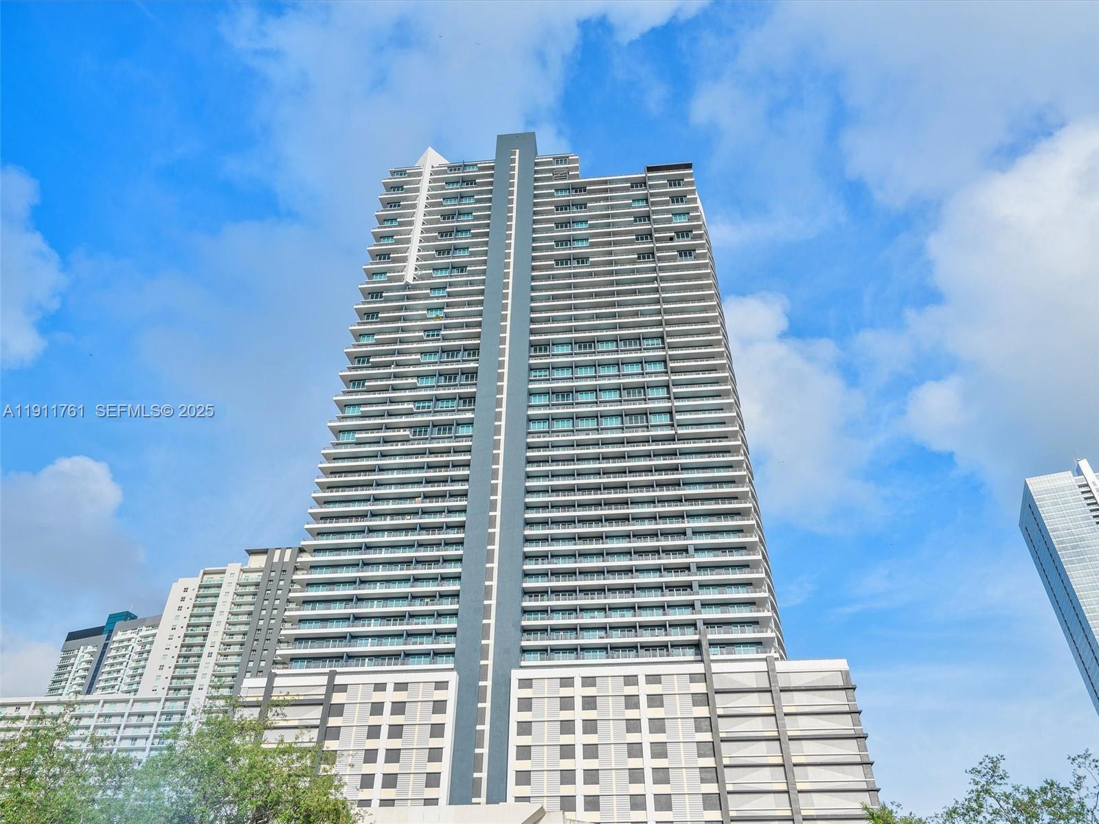 image Infinity at Brickell22