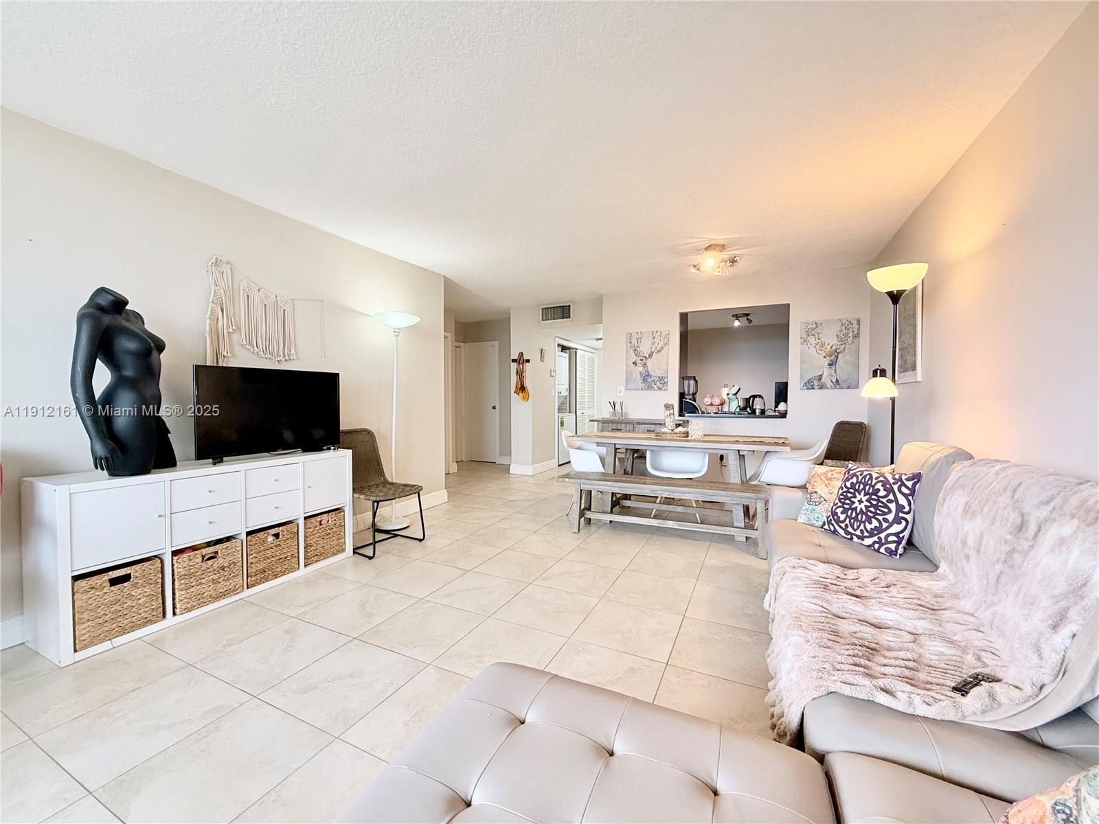 7928 West Dr #503 North Bay Village, FL 33141