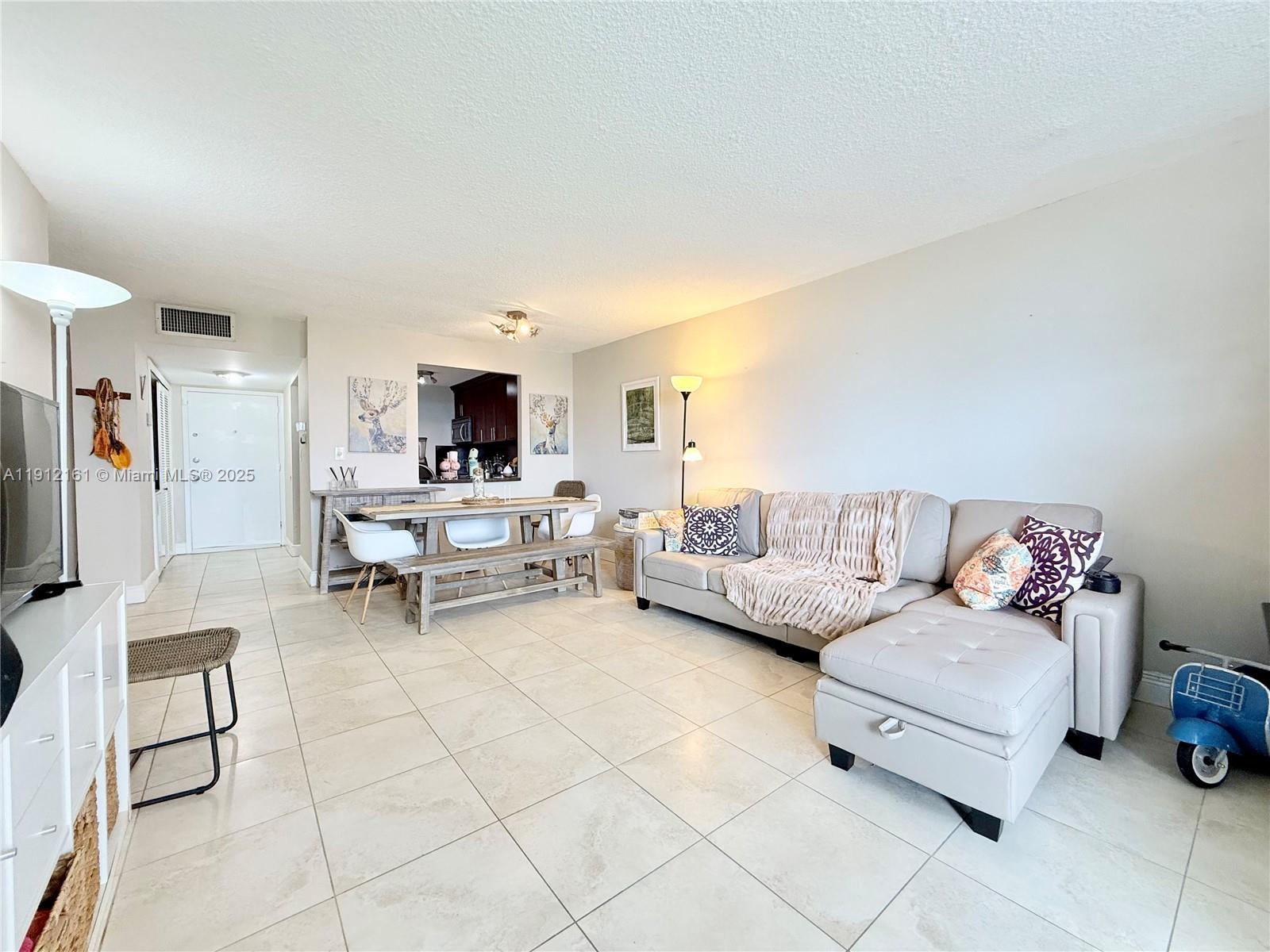 7928 West Dr #503 North Bay Village, FL 33141