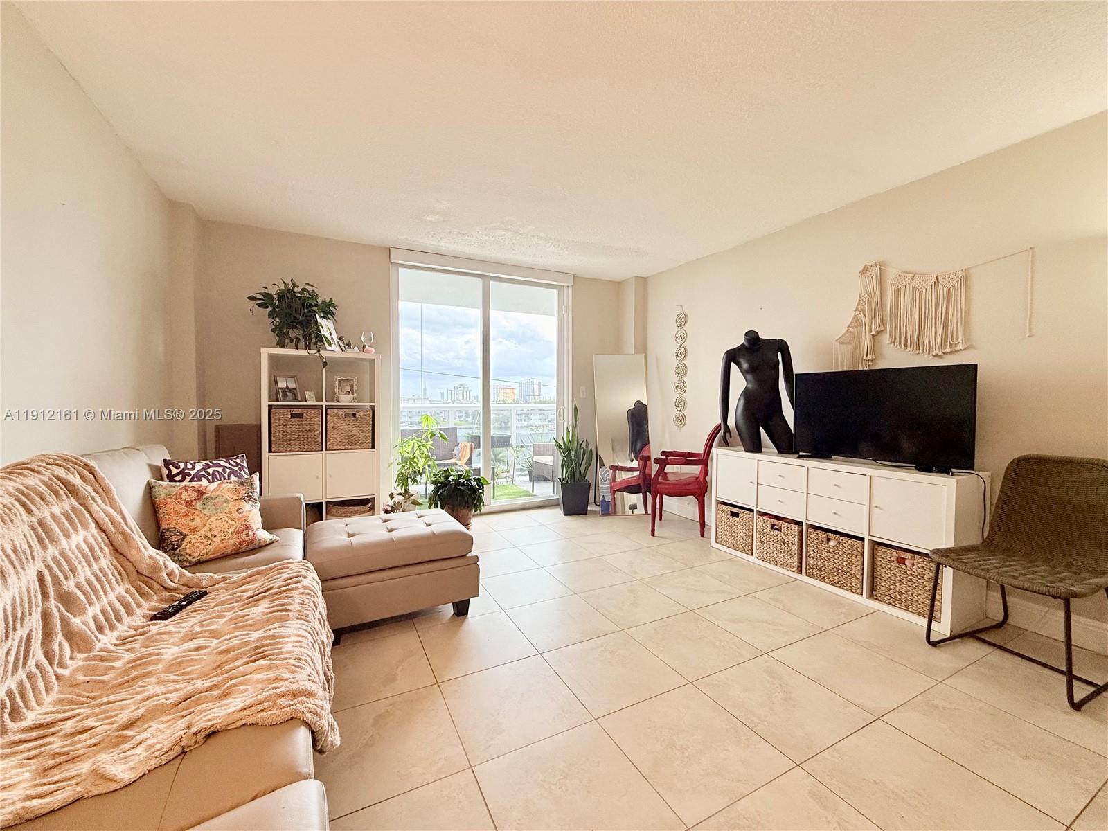 7928 West Dr #503 North Bay Village, FL 33141