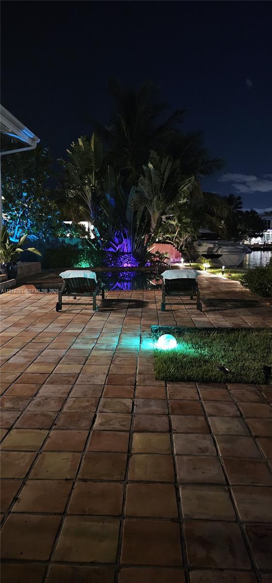 363 Centre Is Golden Beach, FL 33160