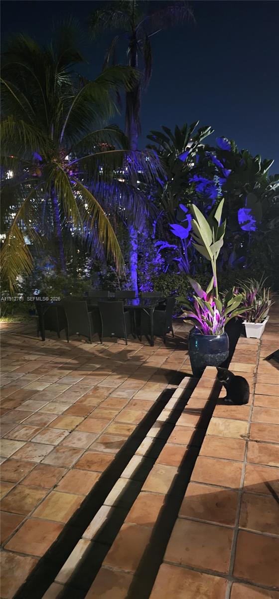 363 Centre Is Golden Beach, FL 33160