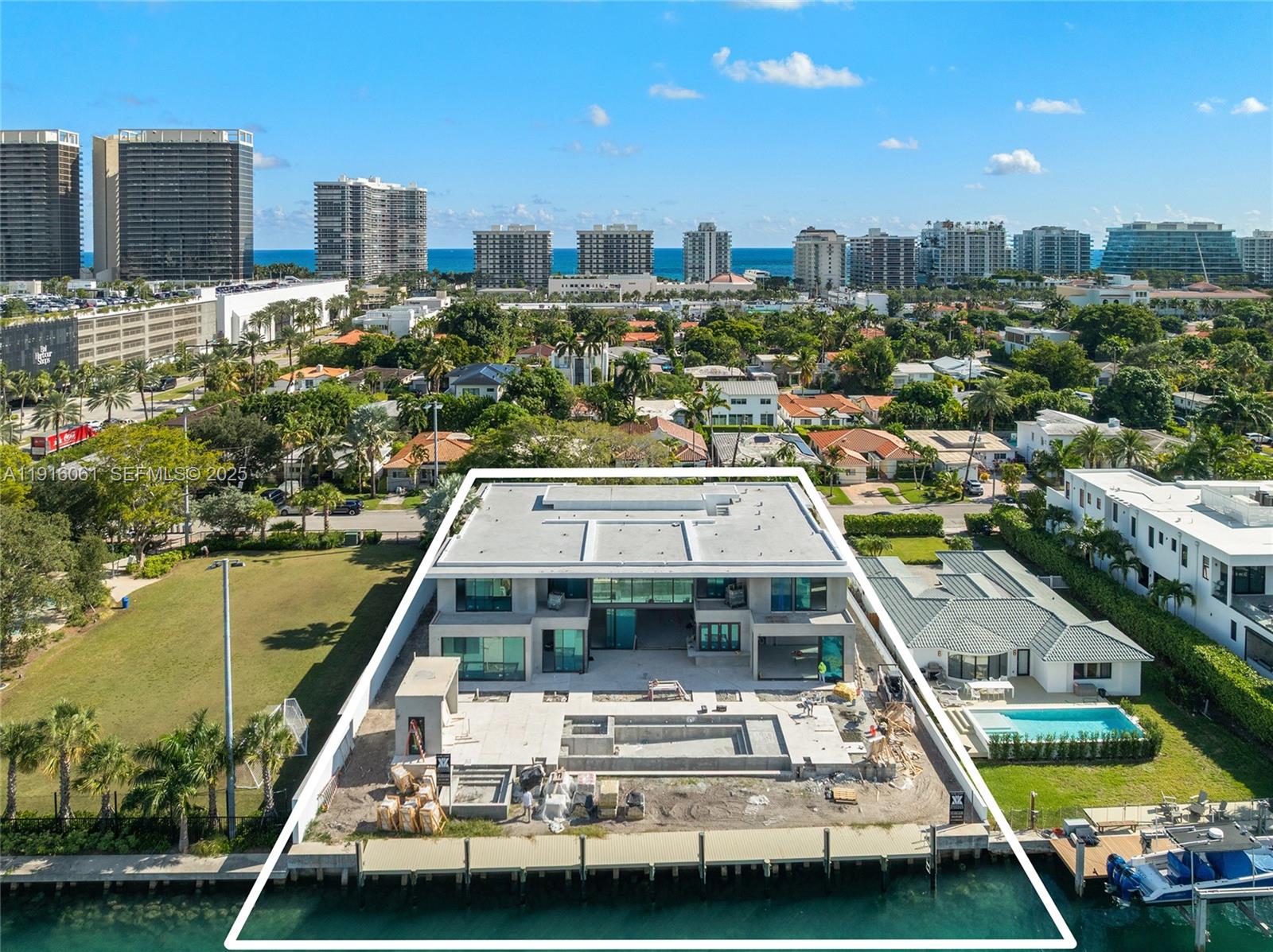 9540 Bay Dr Surfside, FL 33154