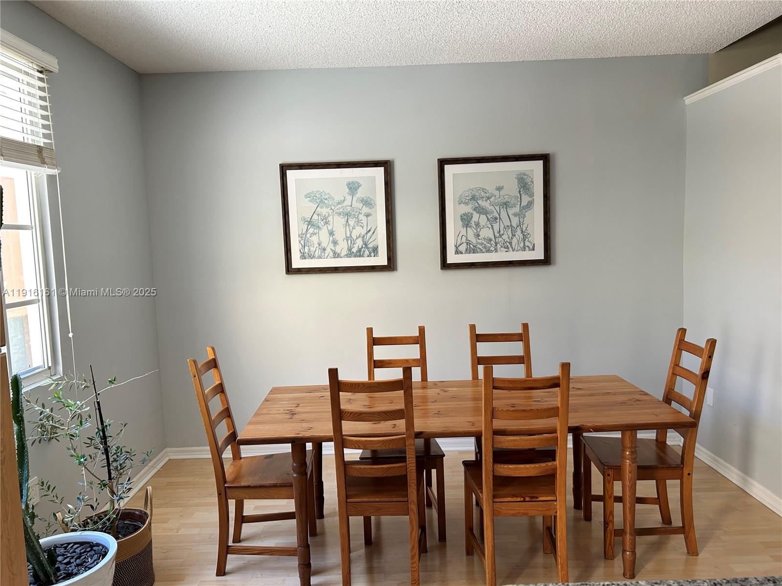 2811 NE 185th St Aventura, FL 33180