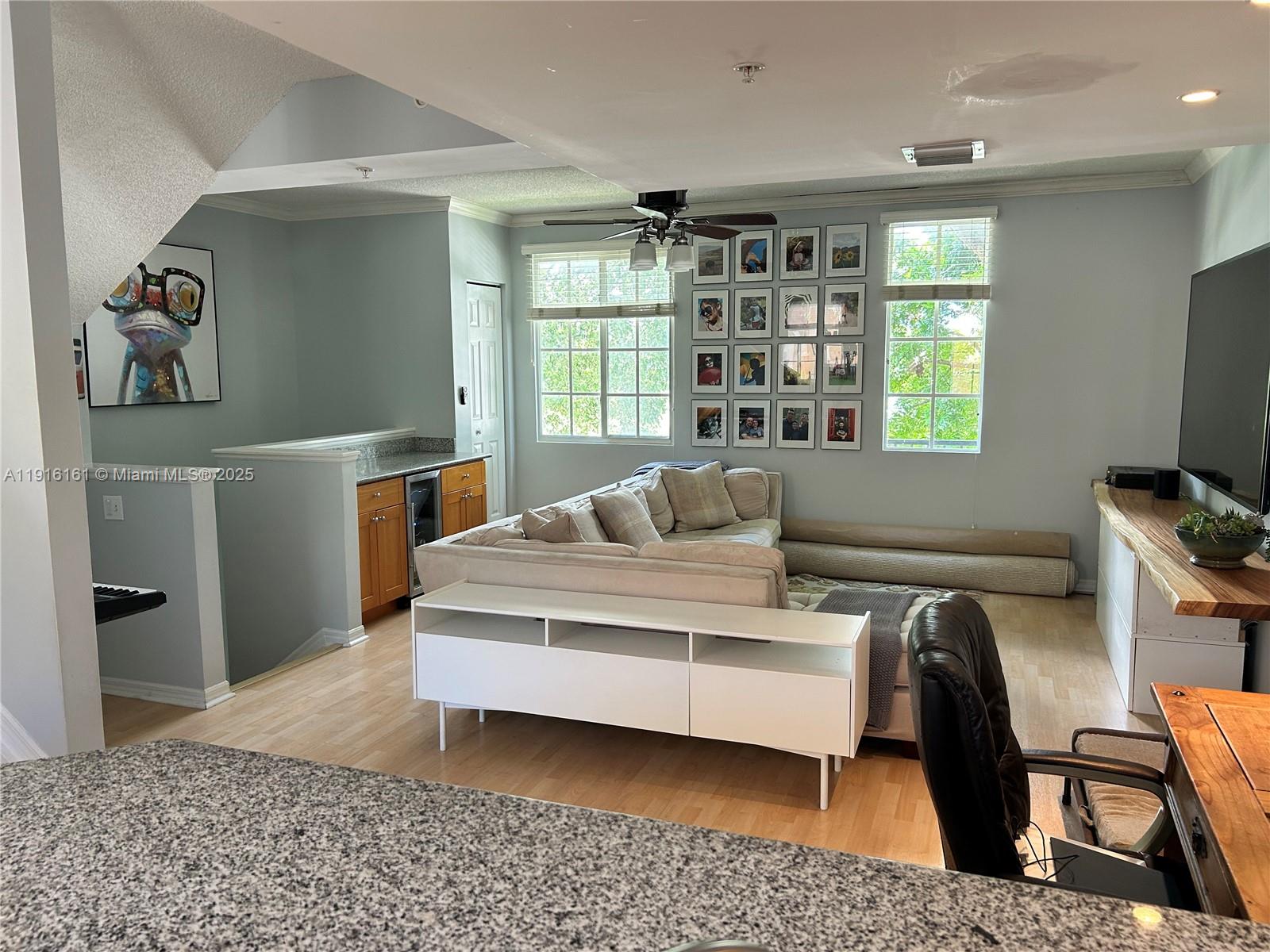 2811 NE 185th St Aventura, FL 33180