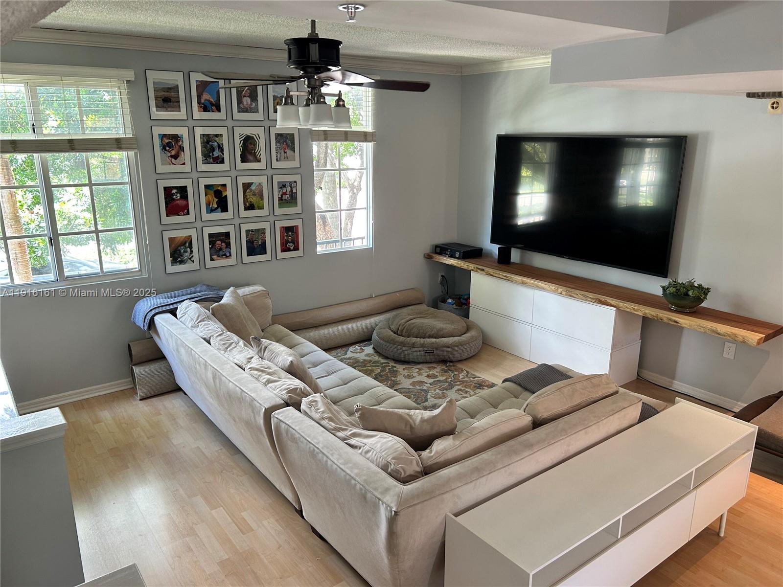 2811 NE 185th St Aventura, FL 33180