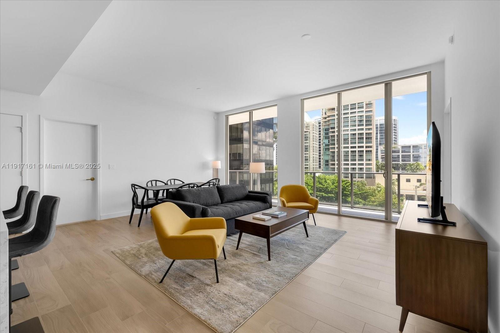 2678 Tigertail Ave #513 Miami, FL 33133