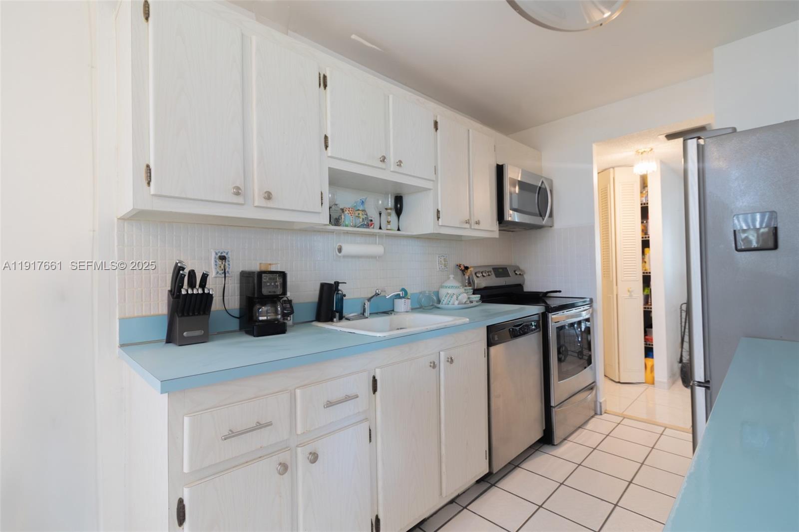 image Winston Towers11