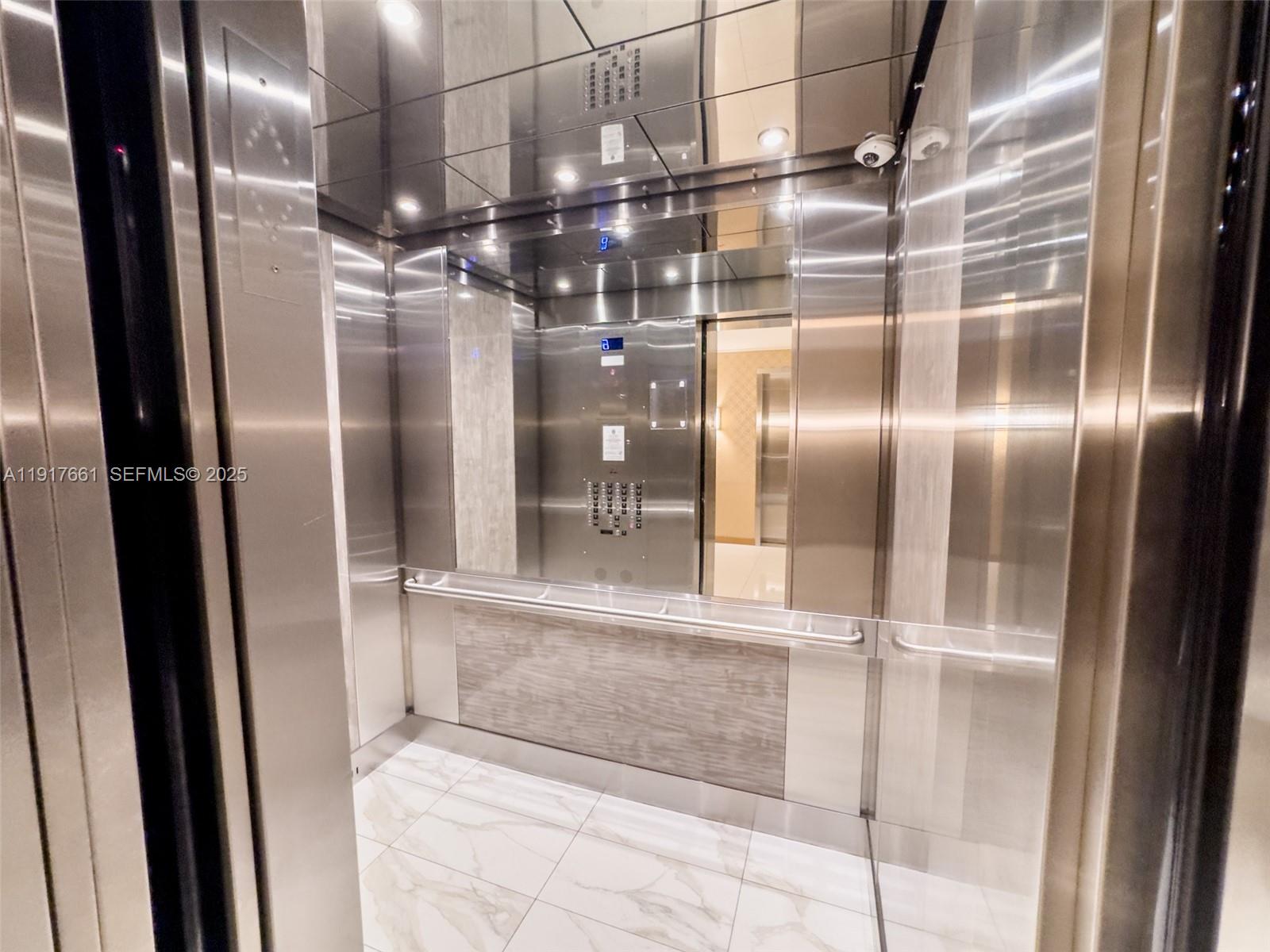 image Winston Towers29