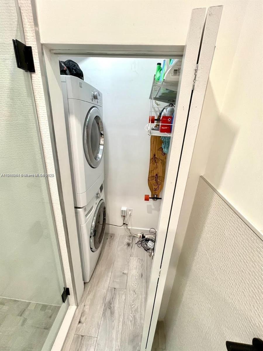 3070 Allamanda St #J Miami, FL 33133