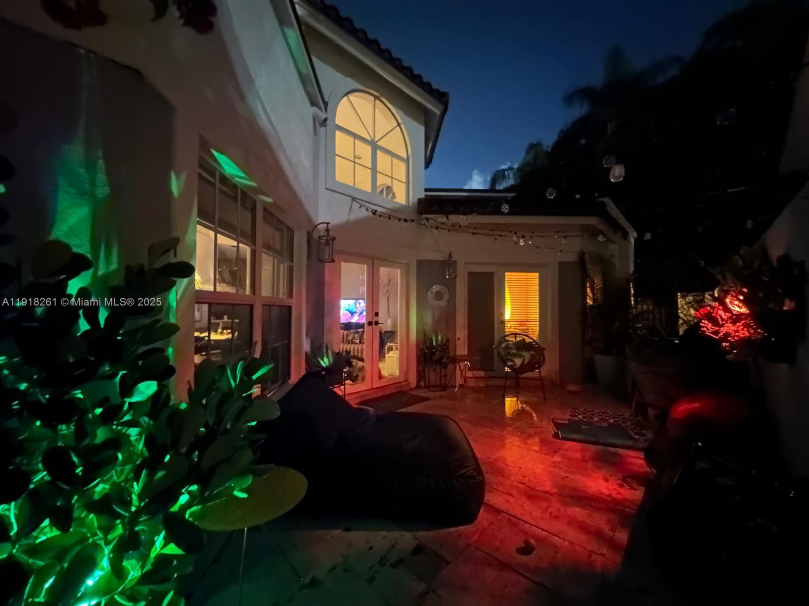 3070 Allamanda St #J Miami, FL 33133