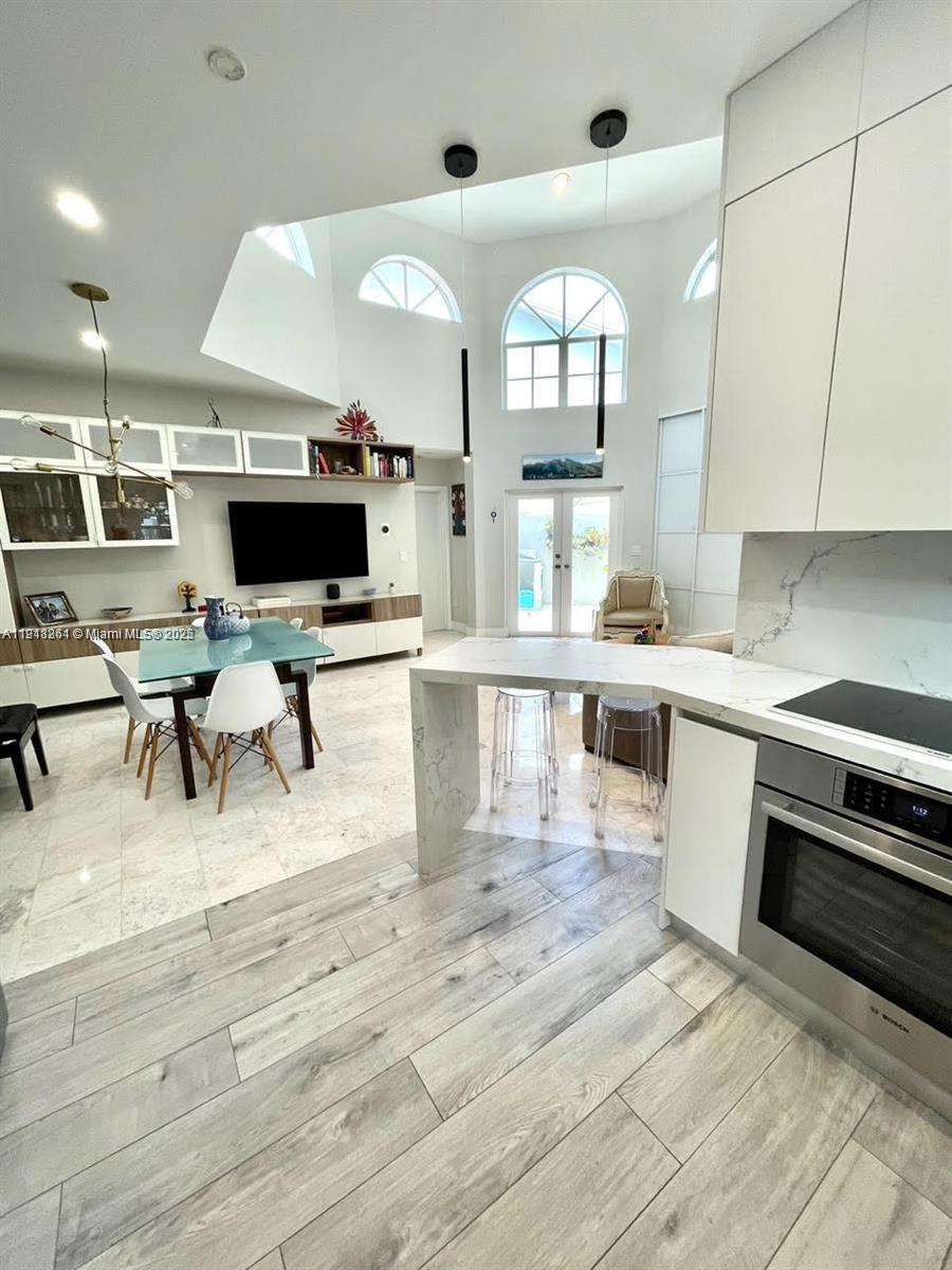 3070 Allamanda St #J Miami, FL 33133