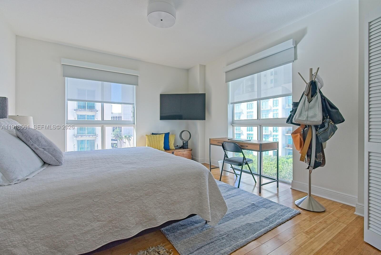 7285 SW 90th St #D613 Miami, FL 33156