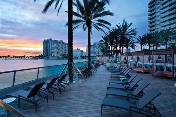 1500 Bay Rd #932S Miami Beach, FL 33139