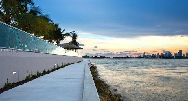 1500 Bay Rd #932S Miami Beach, FL 33139