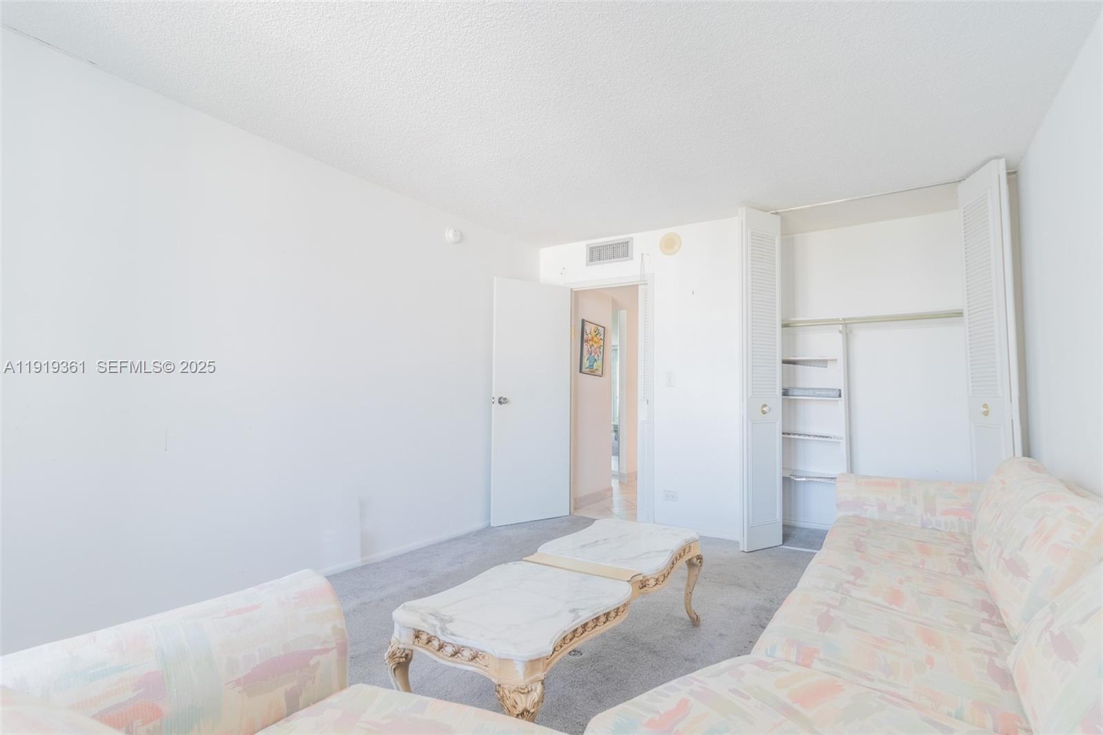 image Winston Towers23