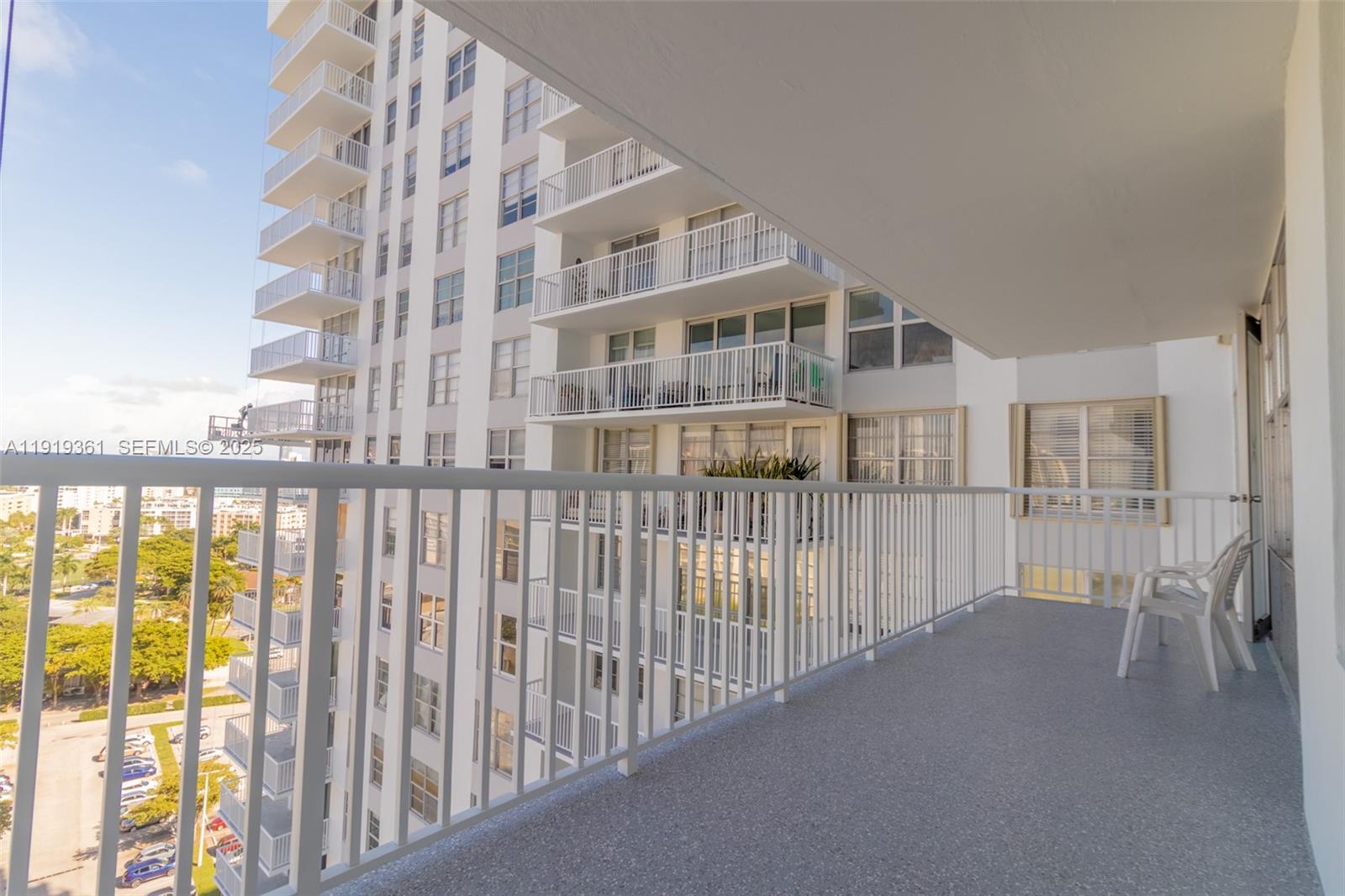 image Winston Towers2